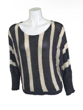 Toska Grey White Striped Knit Pullover Scoop Neck Womens Sweater Size Medium